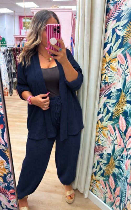 Conjunto sin arrugas chaqueta y pantalon marino