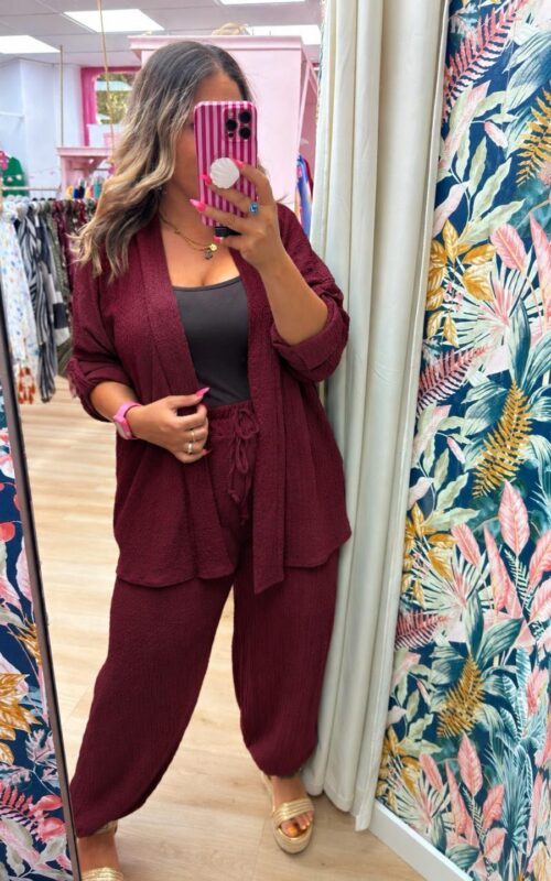 Conjunto sin arrugas chaqueta y pantalon granate