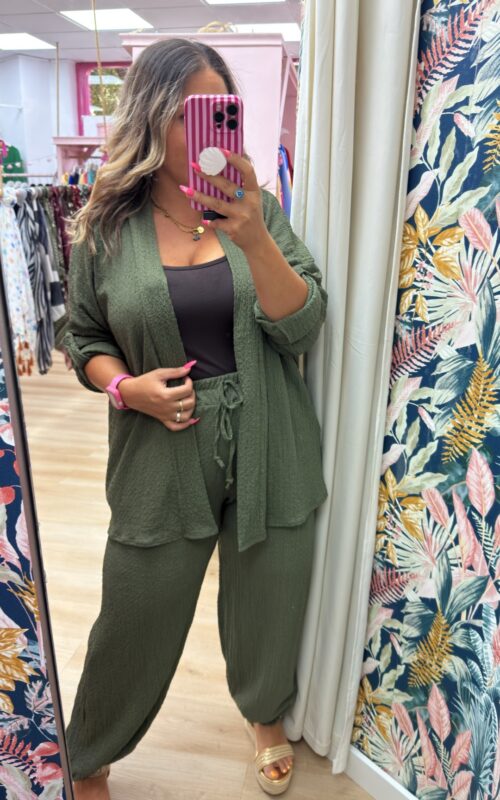 Conjunto sin arrugas chaqueta y pantalon