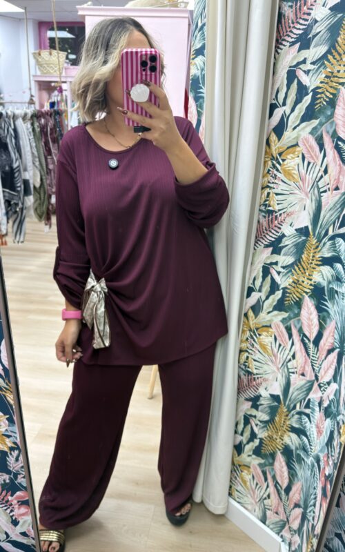 Conjunto lazada lateral granate