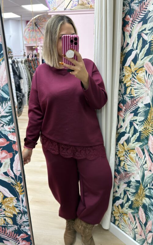 Conjunto sudadera encaje asimetrica